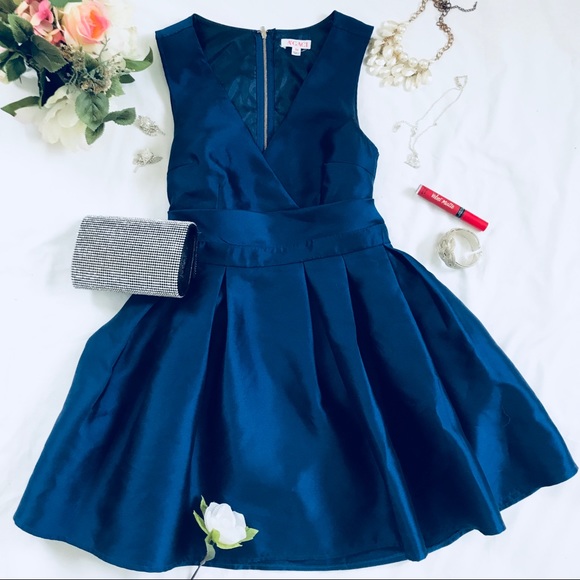 A’Gaci Dresses & Skirts - Looking for New Year Party! A’Gaci Women’s Dress
